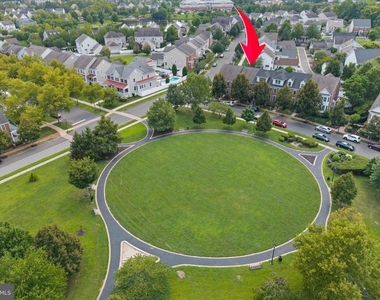 103 Ely Crescent - Photo Thumbnail 36