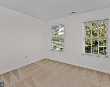 103 Ely Crescent - Photo Thumbnail 24