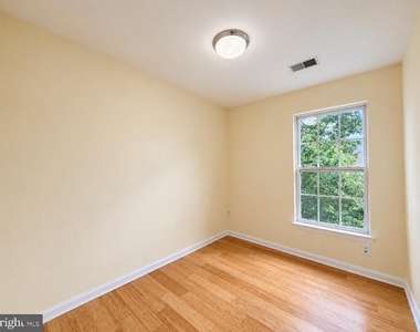 6 Clemens Lane - Photo Thumbnail 20
