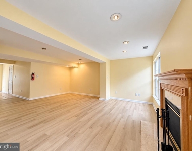 6 Clemens Lane - Photo Thumbnail 7