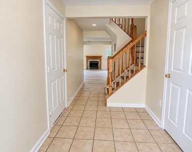 6 Clemens Lane - Photo Thumbnail 1