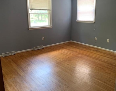 301 Lehigh Road N - Photo Thumbnail 13