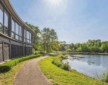 11 Spencer Way - Photo Thumbnail 9