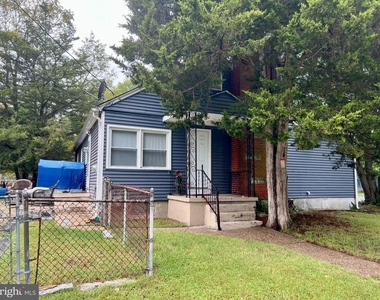 401 Maple Street - Photo Thumbnail 13