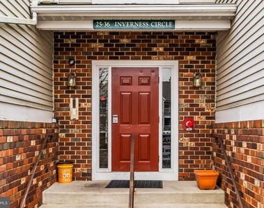 35 Inverness Circle - Photo Thumbnail 5