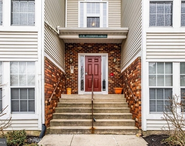 35 Inverness Circle - Photo Thumbnail 4