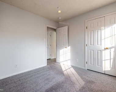 35 Inverness Circle - Photo Thumbnail 32