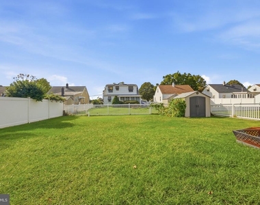 713 Cooper Street - Photo Thumbnail 17