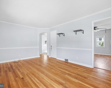 713 Cooper Street - Photo Thumbnail 3