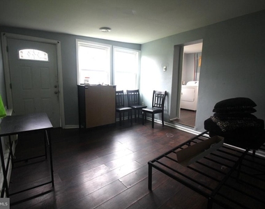 825 W 2nd Street W - Photo Thumbnail 16