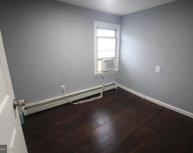 825 W 2nd Street W - Photo Thumbnail 23