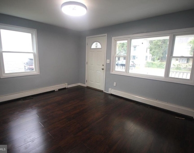 825 W 2nd Street W - Photo Thumbnail 12