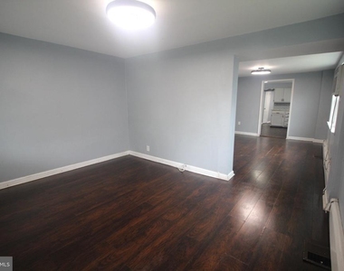 825 W 2nd Street W - Photo Thumbnail 13