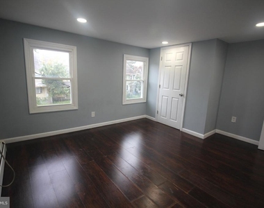 825 W 2nd Street W - Photo Thumbnail 20
