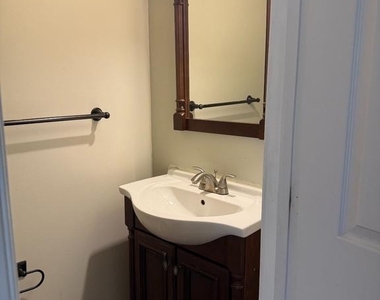 8207 Birdsong Drive - Photo Thumbnail 23