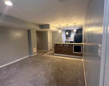 8207 Birdsong Drive - Photo Thumbnail 17