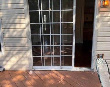 8207 Birdsong Drive - Photo Thumbnail 40
