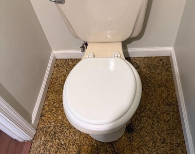 8207 Birdsong Drive - Photo Thumbnail 25