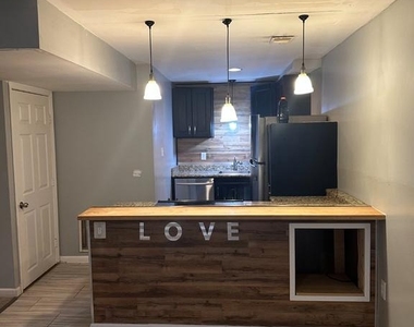 8207 Birdsong Drive - Photo Thumbnail 13