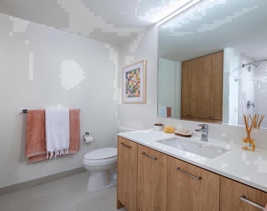 4710 Elm Street - Photo Thumbnail 18