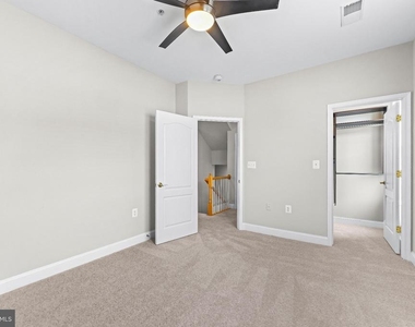 224 N Summit Avenue - Photo Thumbnail 22