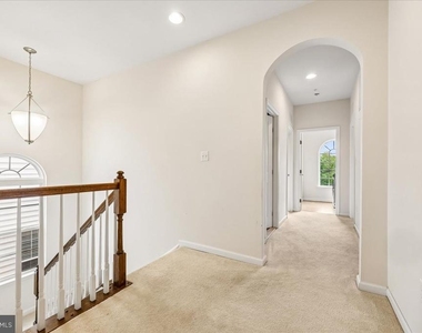 11805 Grey Squirrel Street - Photo Thumbnail 32
