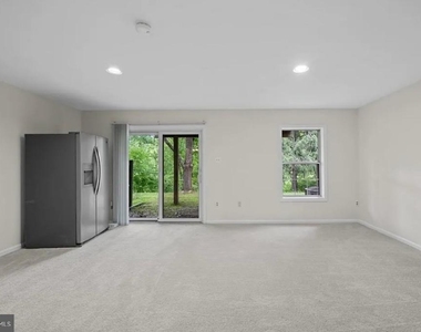 4775 Leyden Way - Photo Thumbnail 9