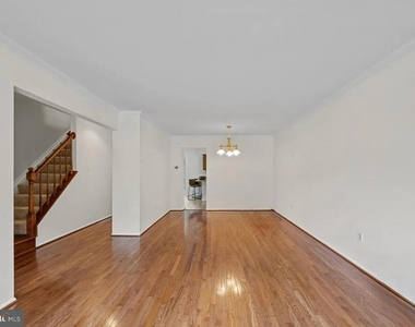 4775 Leyden Way - Photo Thumbnail 2