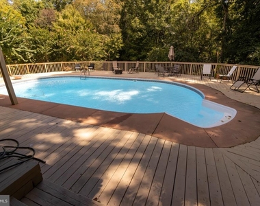 2428 Pimpernel Drive - Photo Thumbnail 19