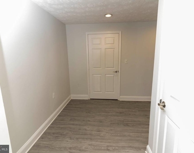 2428 Pimpernel Drive - Photo Thumbnail 16