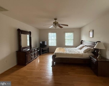 3001 Mandarin Place - Photo Thumbnail 21