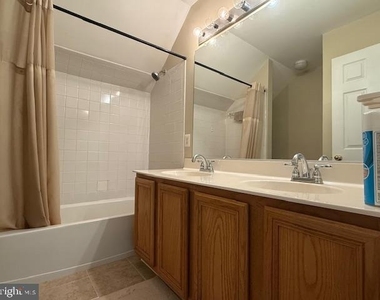 3001 Mandarin Place - Photo Thumbnail 27