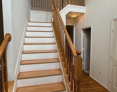 3001 Mandarin Place - Photo Thumbnail 11