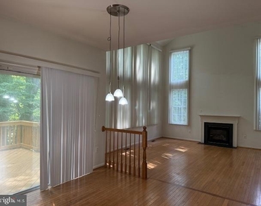 3001 Mandarin Place - Photo Thumbnail 7