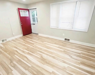 7113 Liberty Road - Photo Thumbnail 22