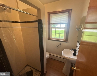 10005 Harford Road - Photo Thumbnail 8
