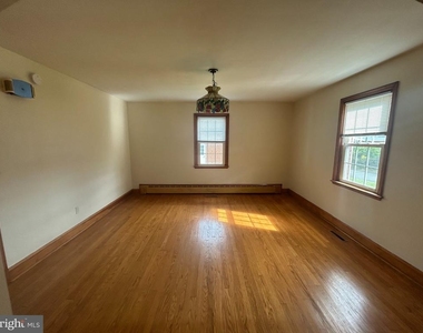 10005 Harford Road - Photo Thumbnail 5