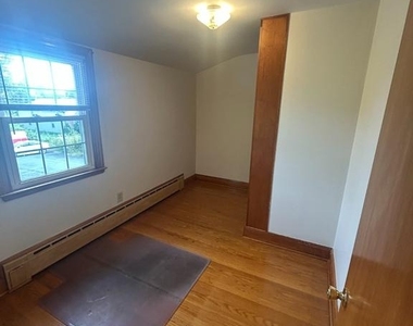 10005 Harford Road - Photo Thumbnail 16