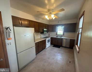 10005 Harford Road - Photo Thumbnail 7