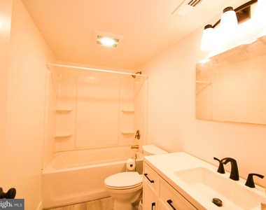 5714 Deer Park Road - Photo Thumbnail 13