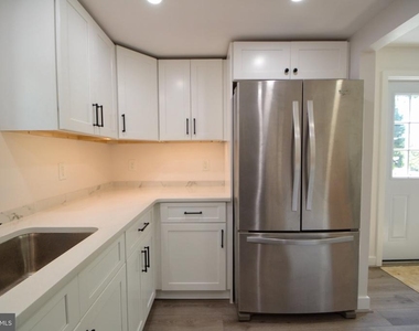 5714 Deer Park Road - Photo Thumbnail 7