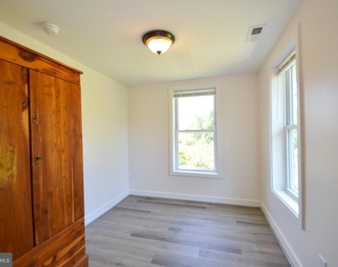5714 Deer Park Road - Photo Thumbnail 16