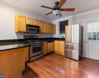 1156 Scott Street - Photo Thumbnail 5