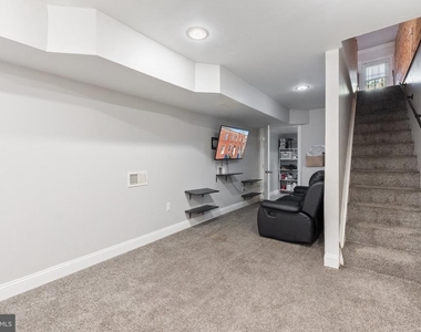 1156 Scott Street - Photo Thumbnail 12