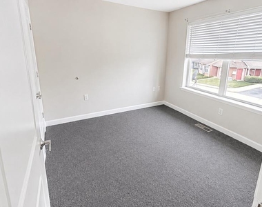 4128 Orchard Ridge Boulevard - Photo Thumbnail 16