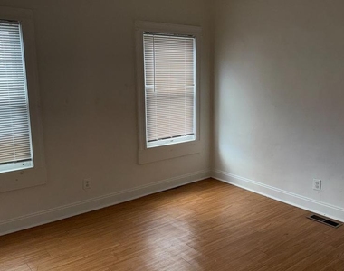 2313 Lauretta Avenue - Photo Thumbnail 23