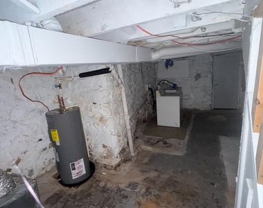 2313 Lauretta Avenue - Photo Thumbnail 10