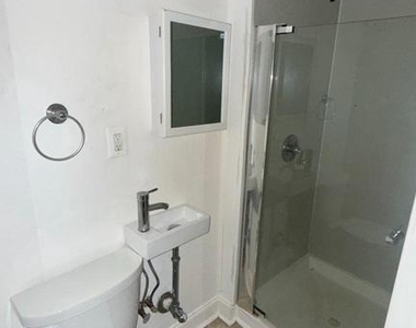 2313 Lauretta Avenue - Photo Thumbnail 19