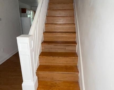 2313 Lauretta Avenue - Photo Thumbnail 14