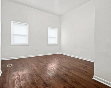 1717 Latrobe Street - Photo Thumbnail 4